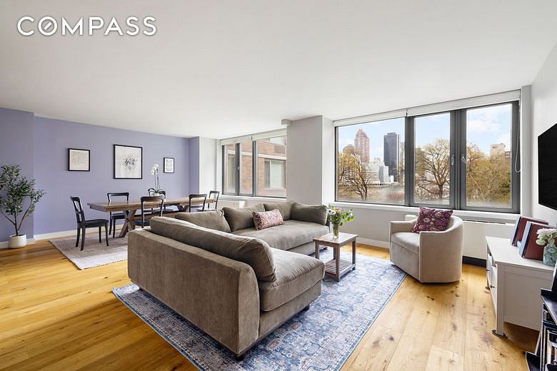 455 Main Street #4GH