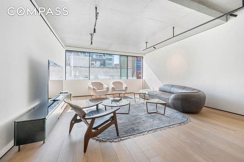 455 West 19th Street #6S