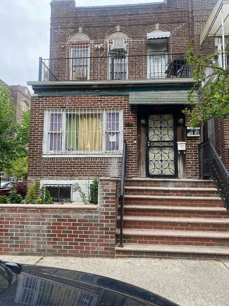 456 East 3rd Street #1