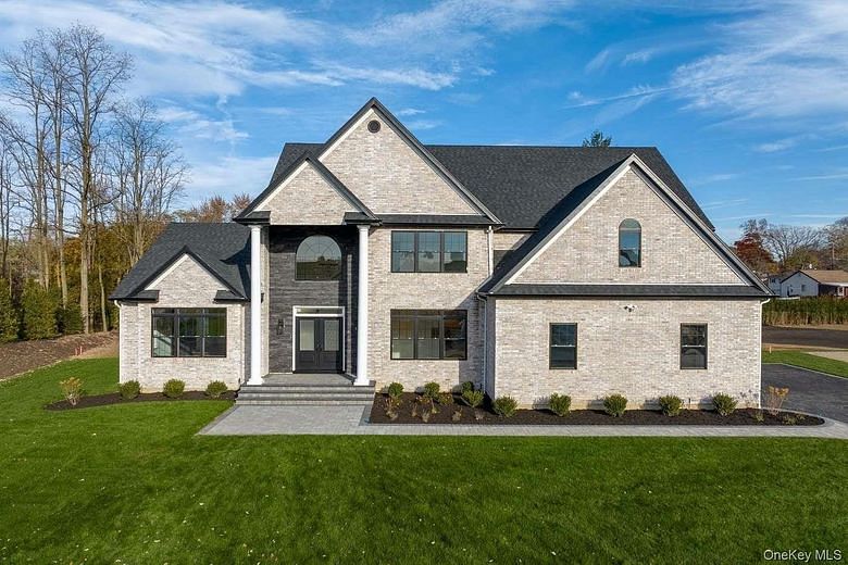 457 Pond Path