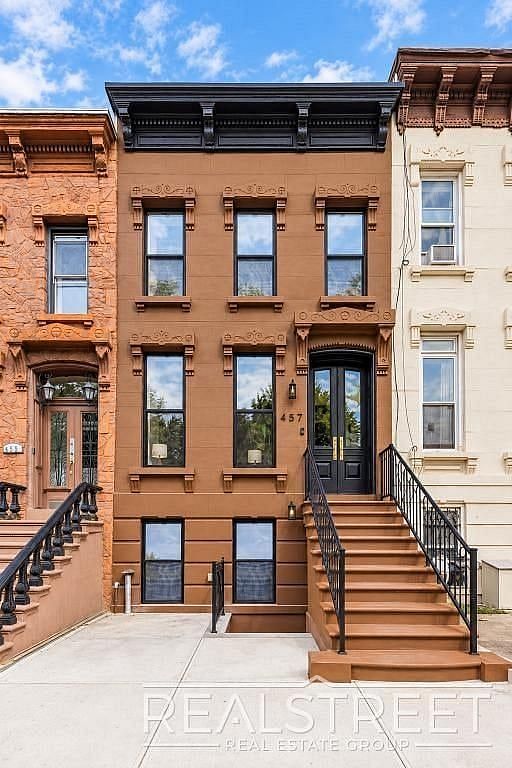 457 Van Buren Street