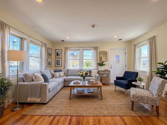 458 Beach 46th Street