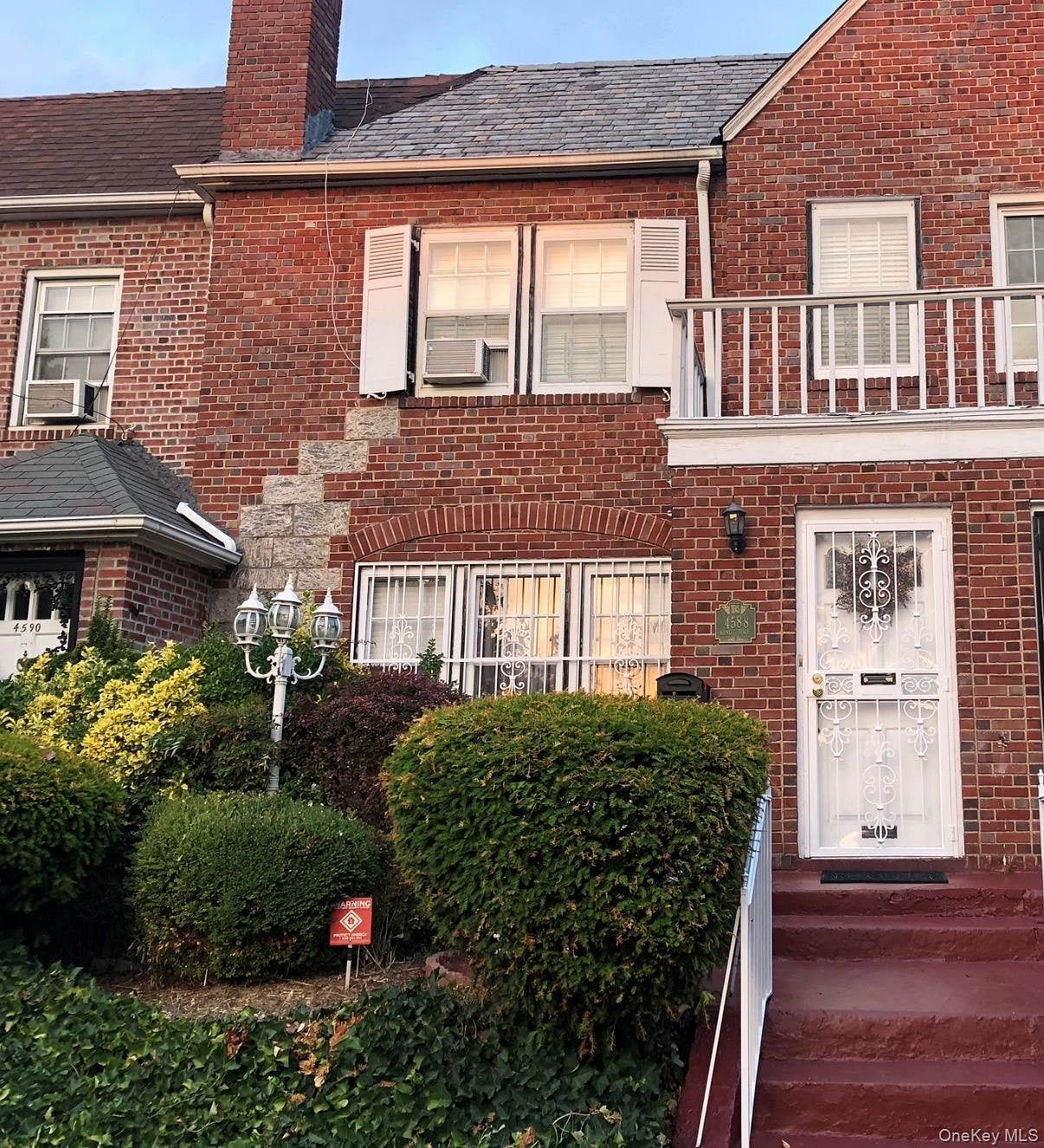 4588 Kings Highway