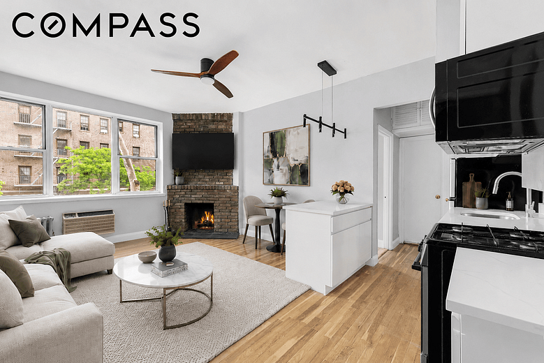 459 Hudson Street #2A