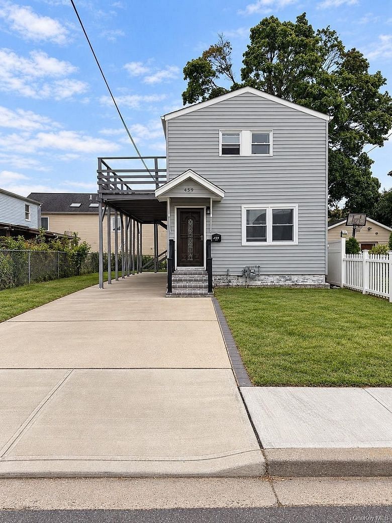 459 Roquette Avenue