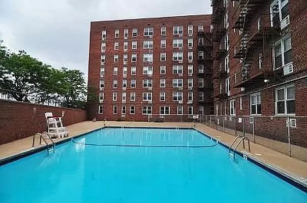 46-01 39th Avenue #608