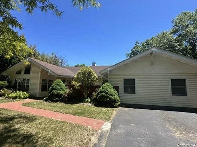 46 Andover Drive
