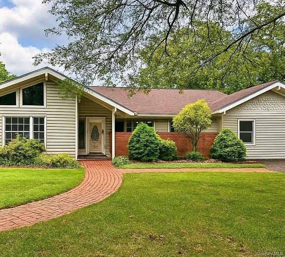 46 Andover Drive