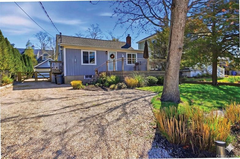 46 Beach Road