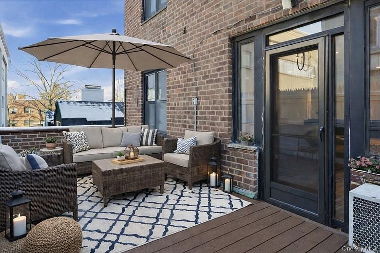 46 Grace Avenue #1L