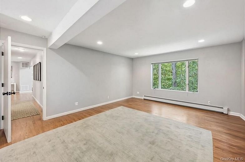 46 Ridgefield Avenue