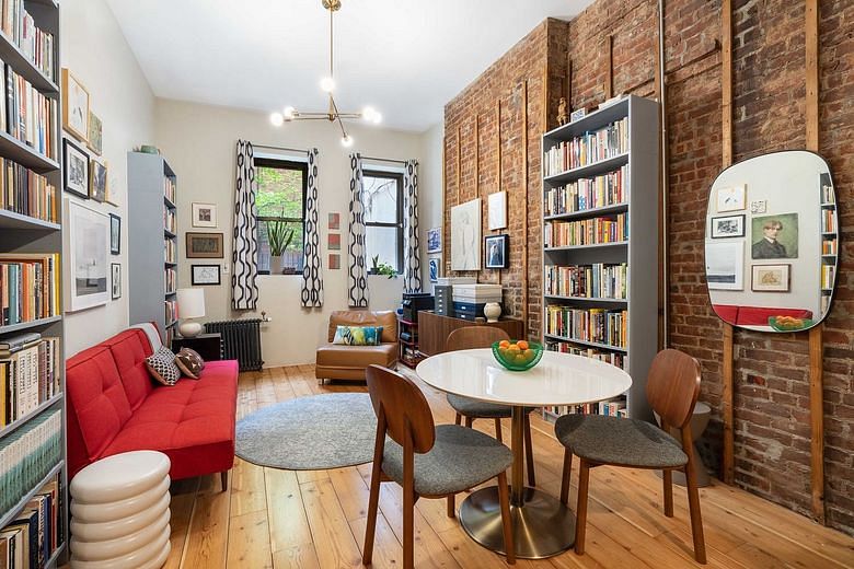 46 Rivington Street #1C