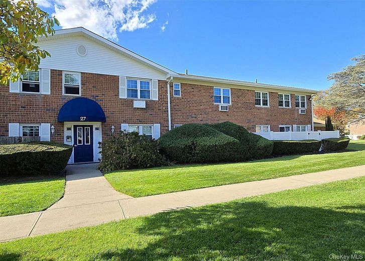 460 Old Town Road Rd #27 P