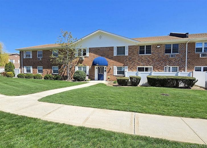 460 Old Town Road #13K