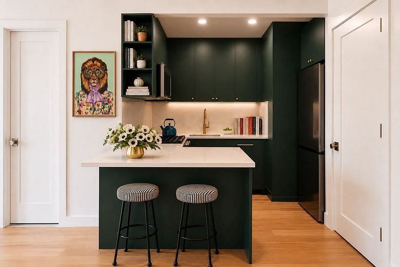 461 West 44th Street #6B