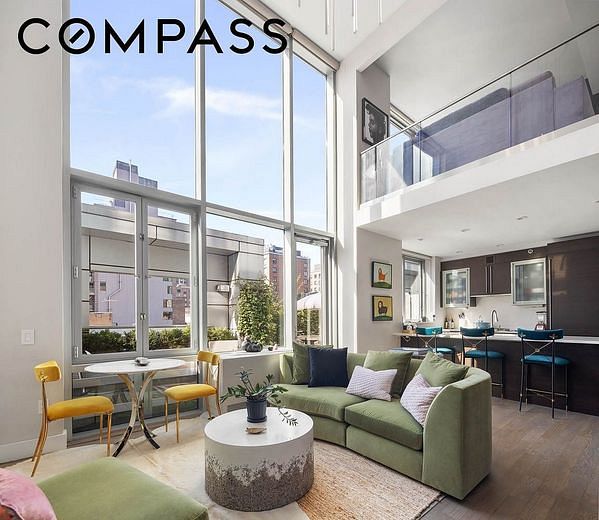 464 West 44th Street #PHD