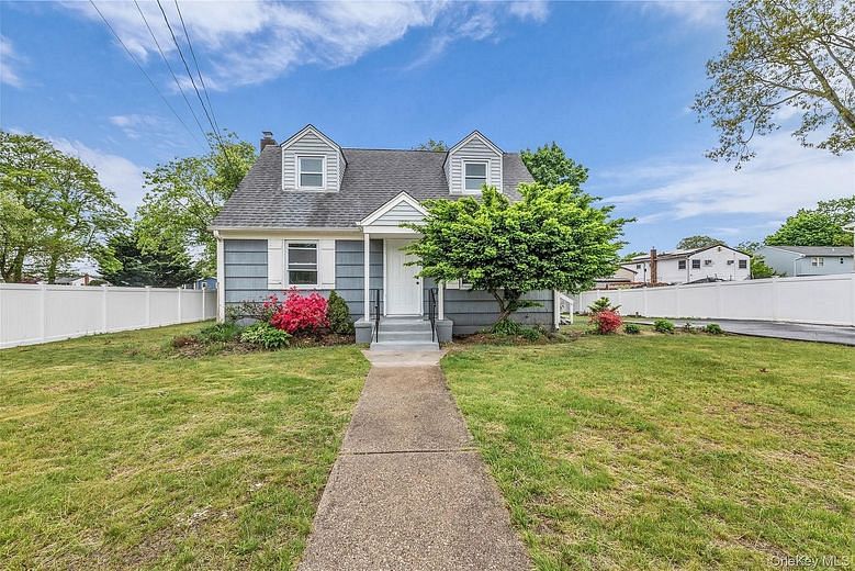 466 44th Street