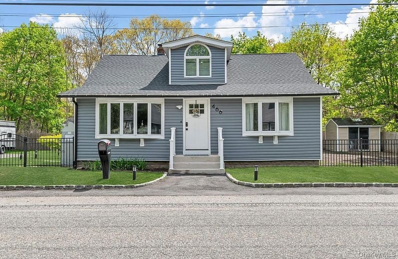 466 Long Island Avenue