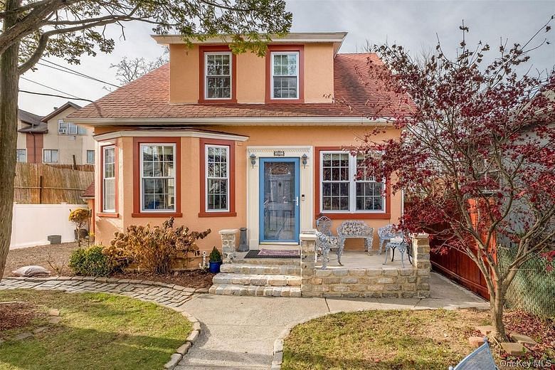 469 Minnieford Avenue