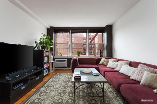 Image 1 of 12 for 207 Ocean Parkway #5D in Brooklyn, NY, 11218