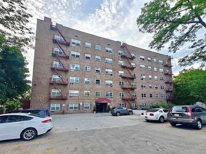 47 Alta Avenue #3C