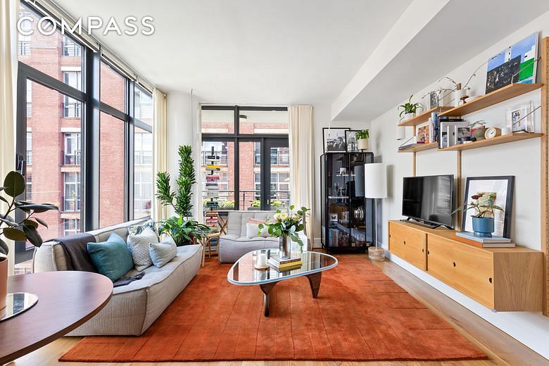 47 Bridge Street #5D