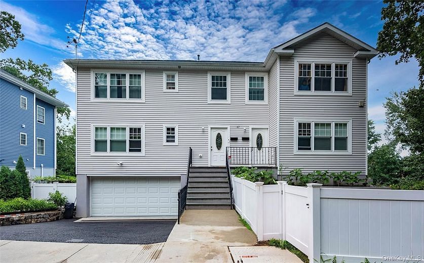 47 Lincoln Terrace
