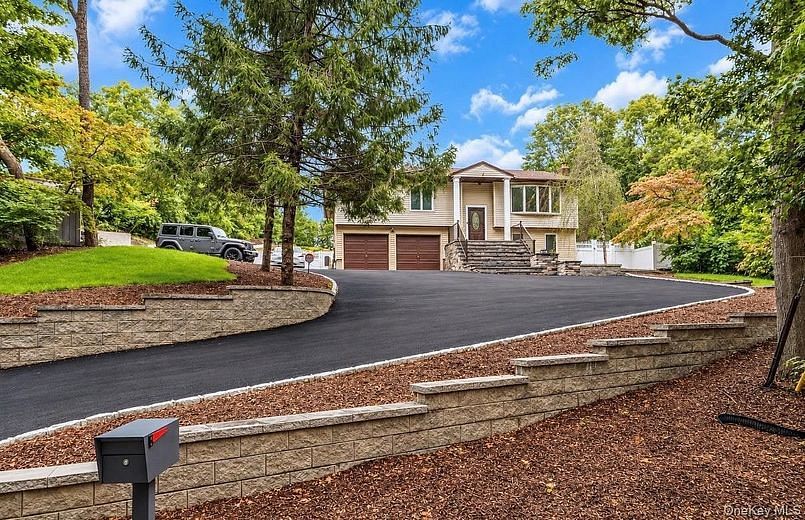 47 Mcarthur Lane