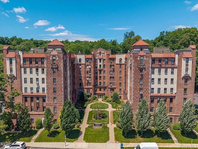 47 N Central Avenue #3K