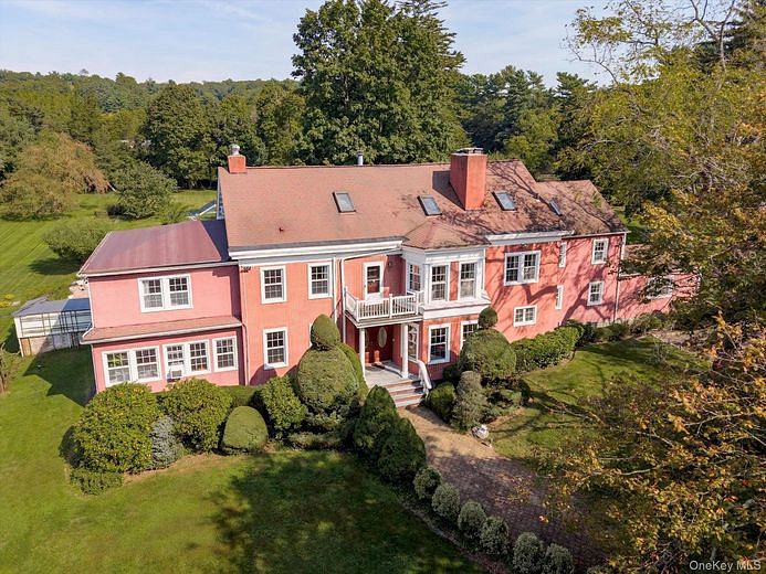 47 Red Ground Road