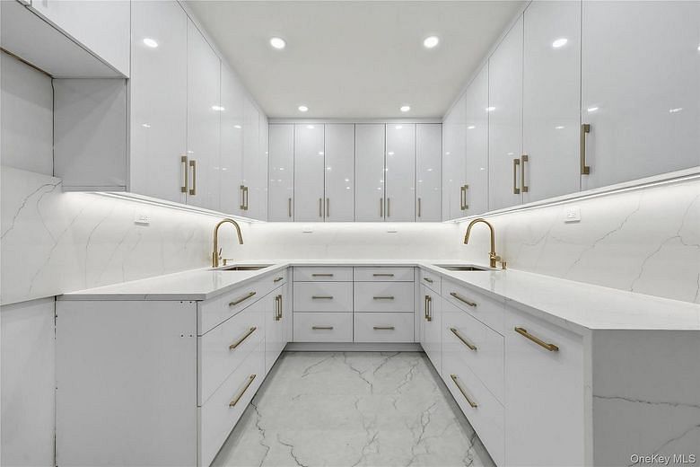 47 S 8th Street #1