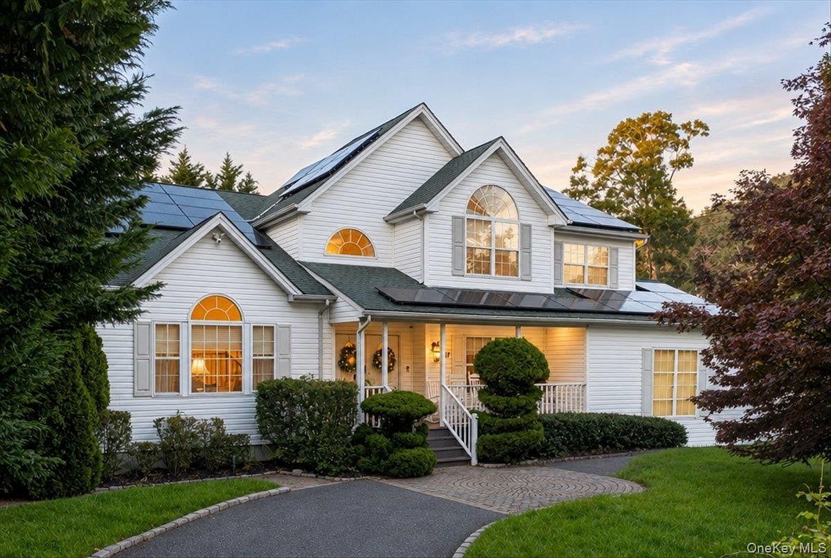 47 Stratler Drive
