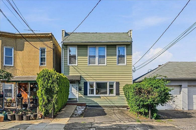 47 Villa Avenue