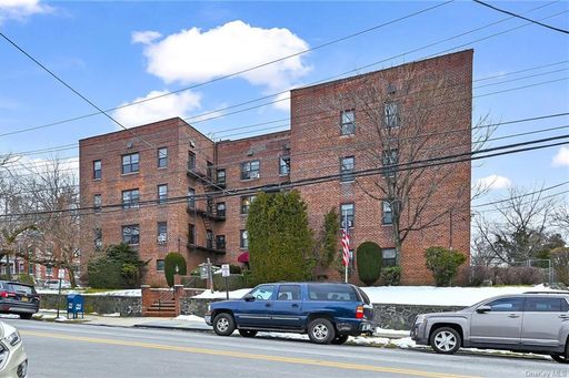 Image 1 of 28 for 470 N Broadway #B4 in Westchester, Yonkers, NY, 10701