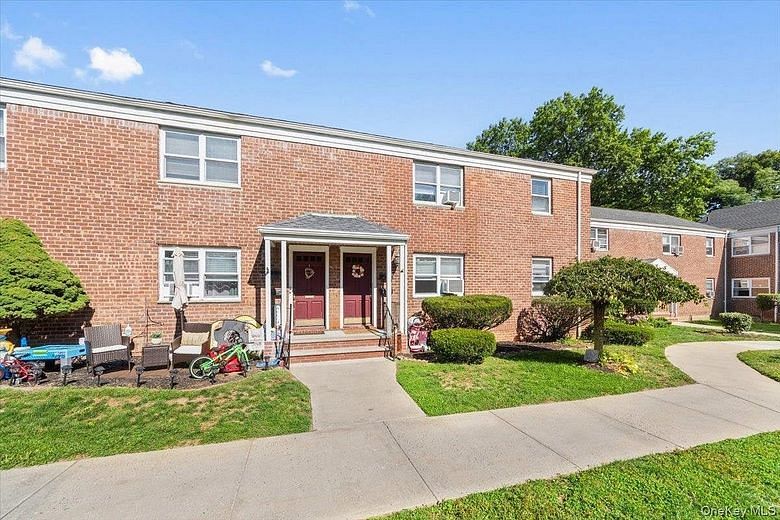 470 Tuckahoe Road #4B