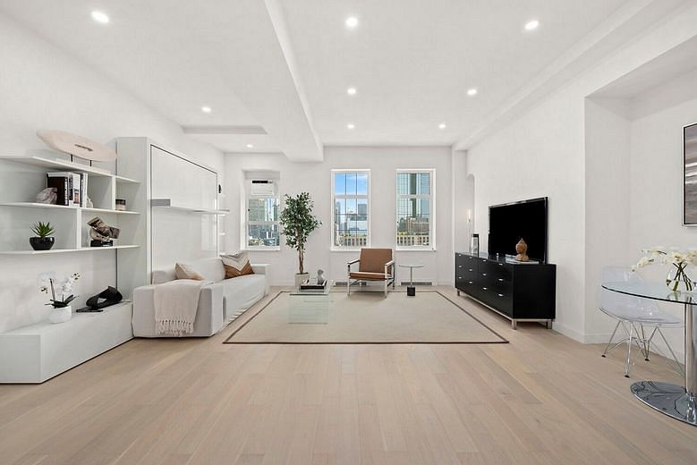 470 West 24th Street #19C