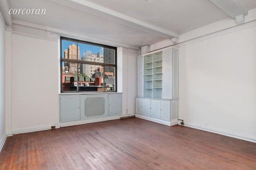 Image 1 of 18 for 15 West 67th Street #5RW in Manhattan, New York, NY, 10023