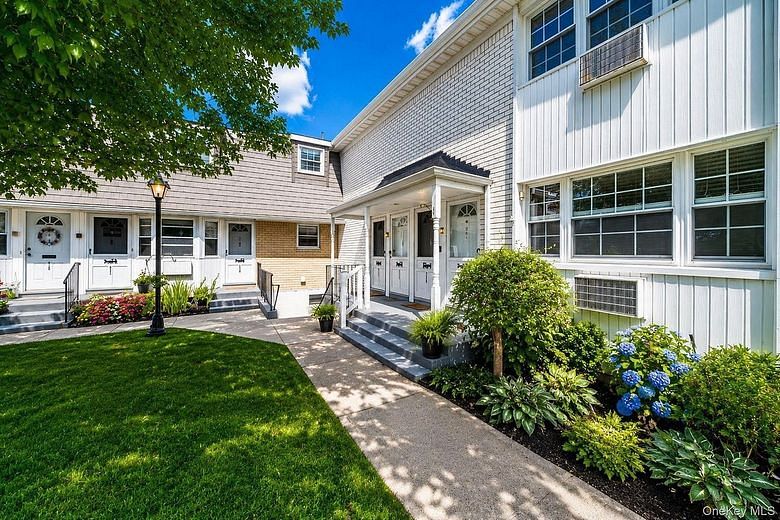 4715 Wilshire Lane #K15