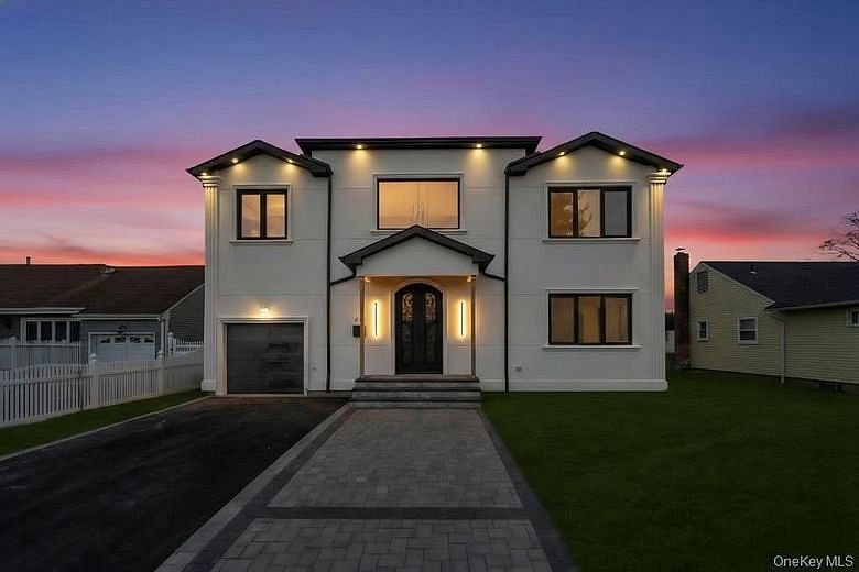 472 Farmranch Road E