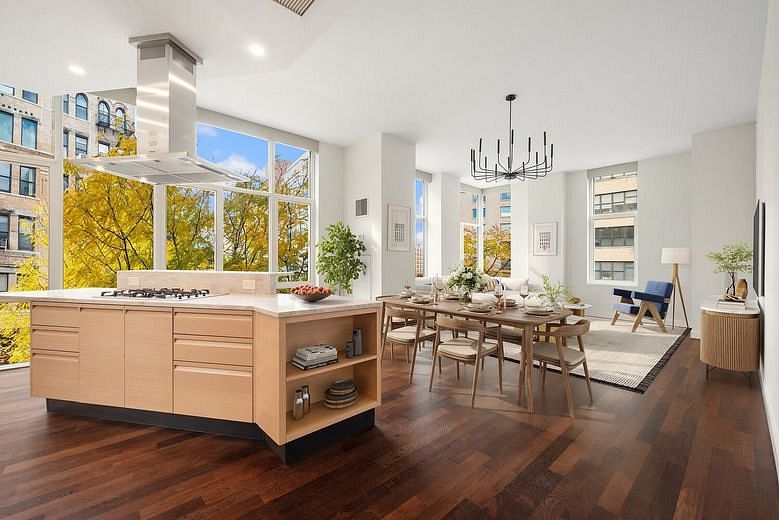 475 Greenwich Street #2B