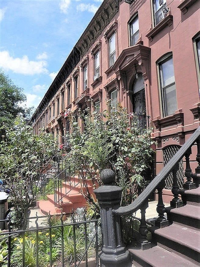 477 Willoughby Avenue #TOWNOUSE