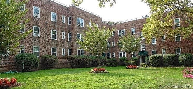 4782 Boston Post Road #2A