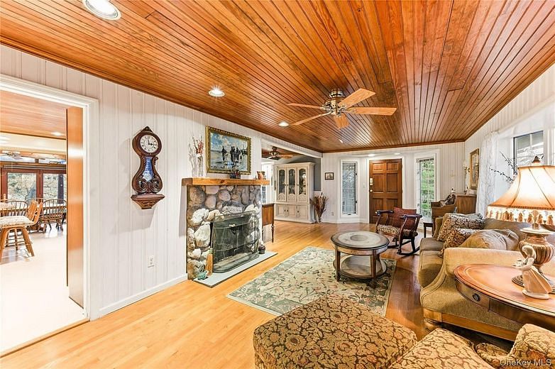 479 Asharoken Avenue