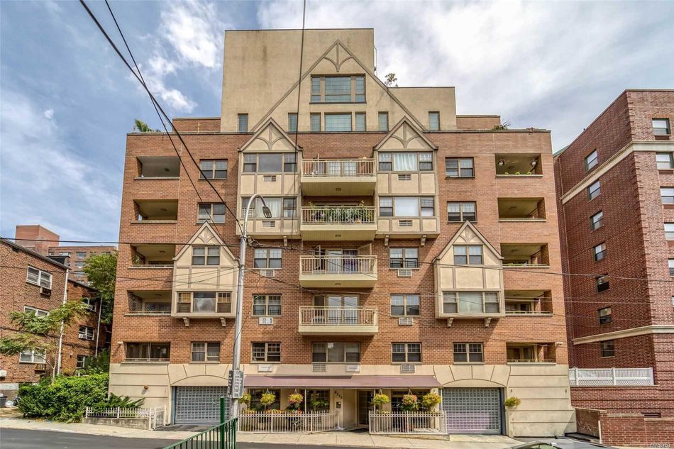 Image 1 of 20 for 83-75 117th Street #1A in Queens, Kew Gardens, NY, 11418