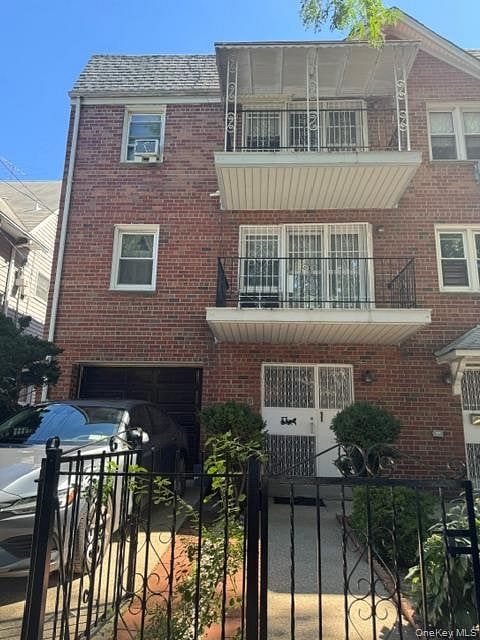 48-35 92nd Street
