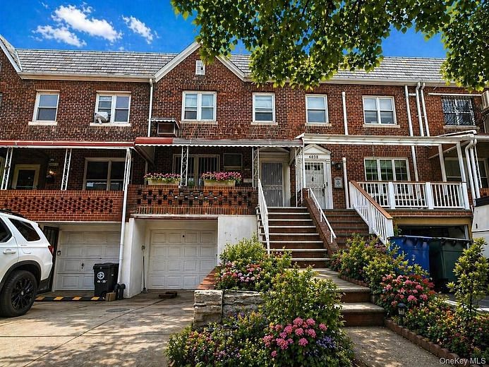 48-40 39th Street