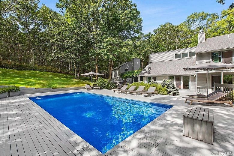 48 Bob White Drive