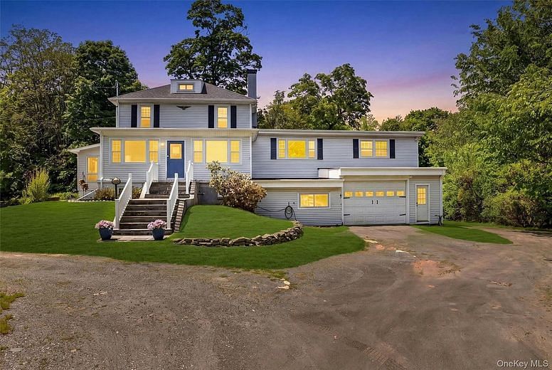 48 Forest Avenue