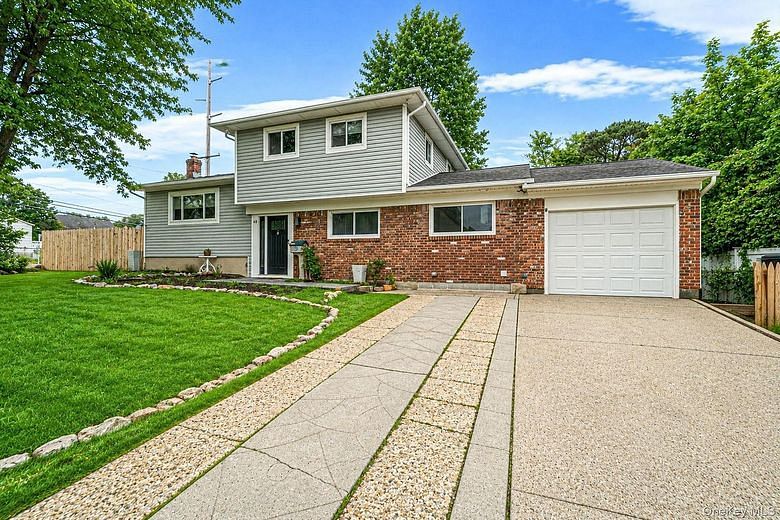 48 Hillside Avenue
