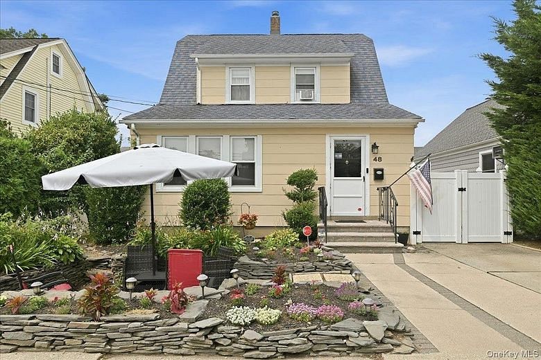 48 Poplar Street